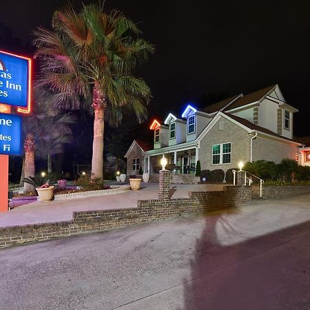 Savannah Inn And Suites Savannah Port Area Port Wentworth Exterior foto