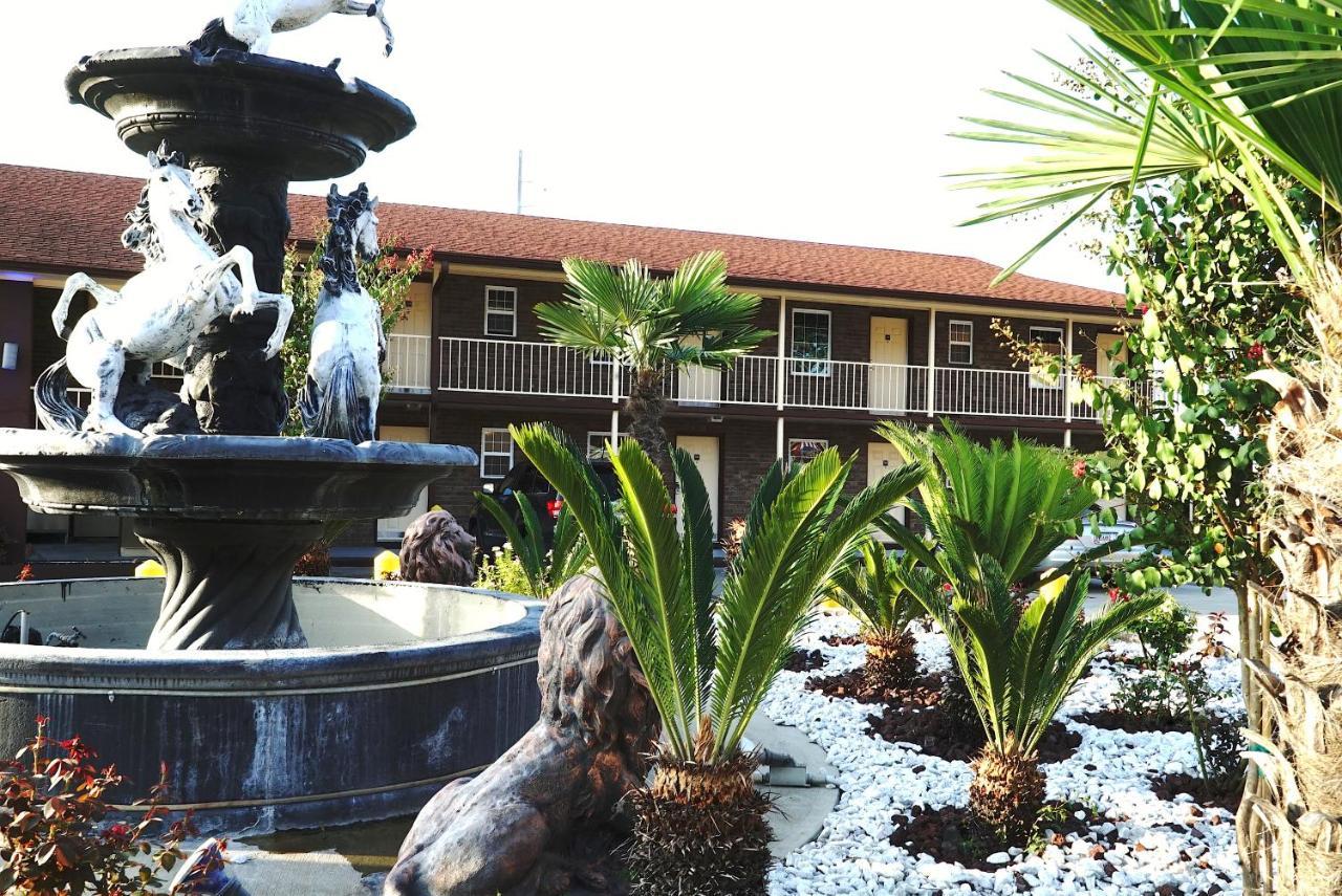Savannah Inn And Suites Savannah Port Area Port Wentworth Exterior foto