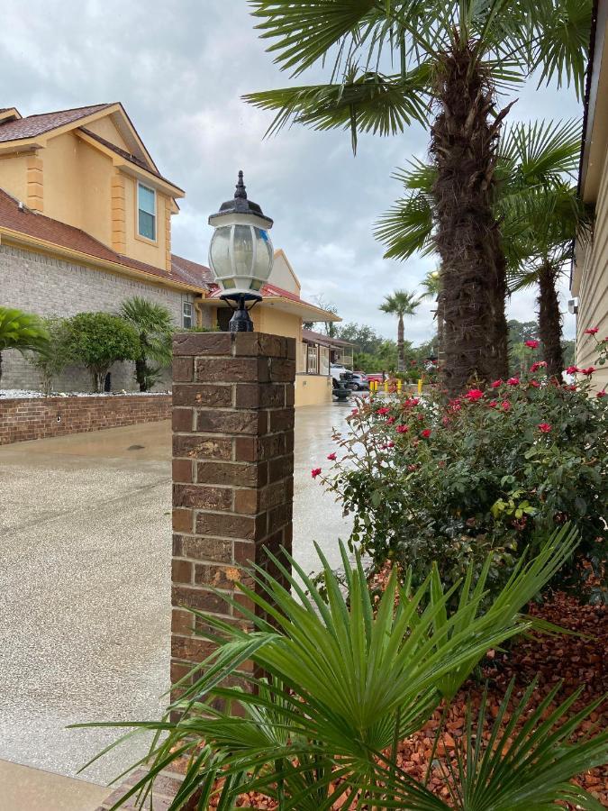 Savannah Inn And Suites Savannah Port Area Port Wentworth Exterior foto
