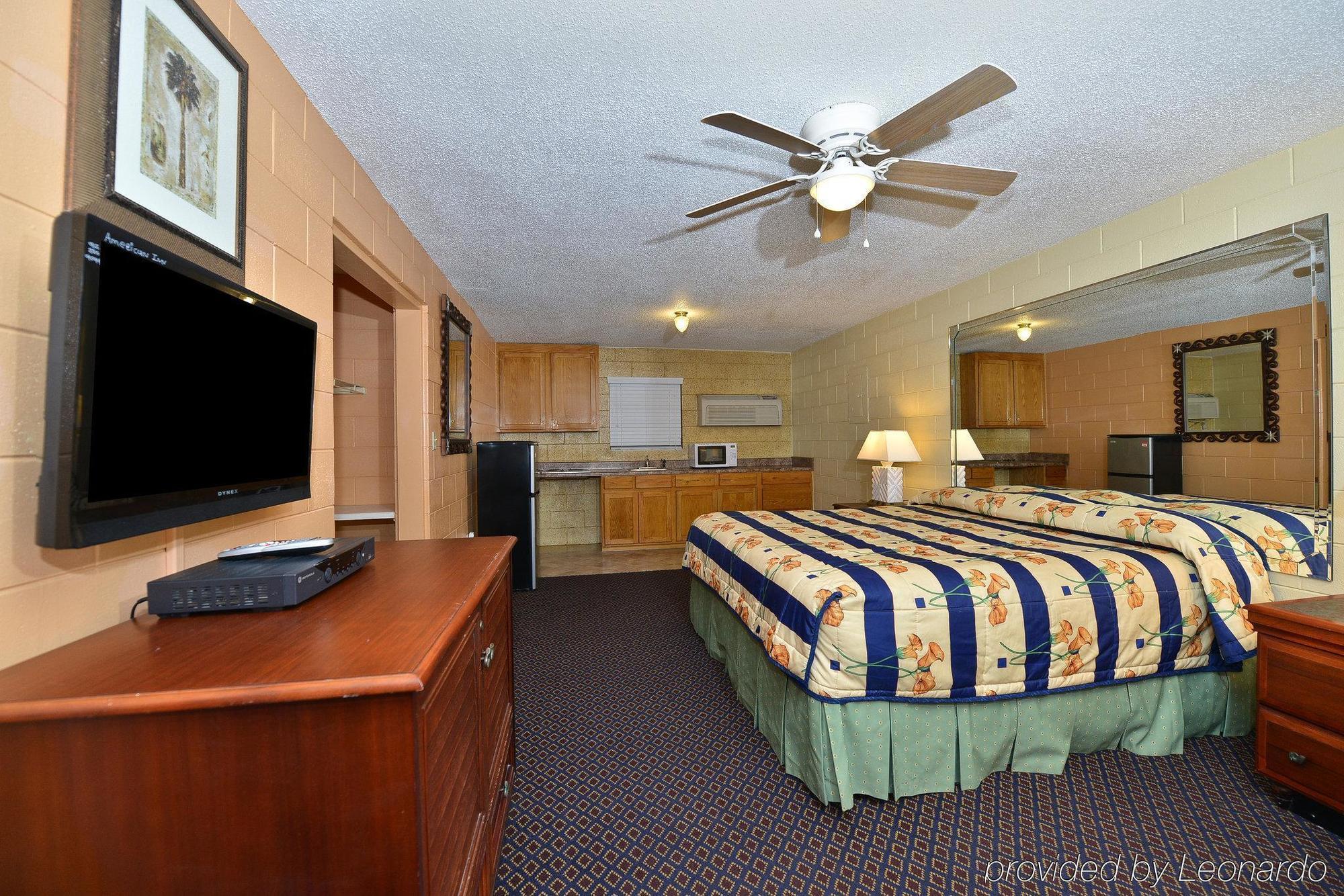 Savannah Inn And Suites Savannah Port Area Port Wentworth Exterior foto