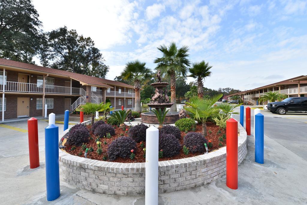 Savannah Inn And Suites Savannah Port Area Port Wentworth Exterior foto